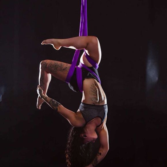 Meet your Posher, Bec - Picture 1 of 1